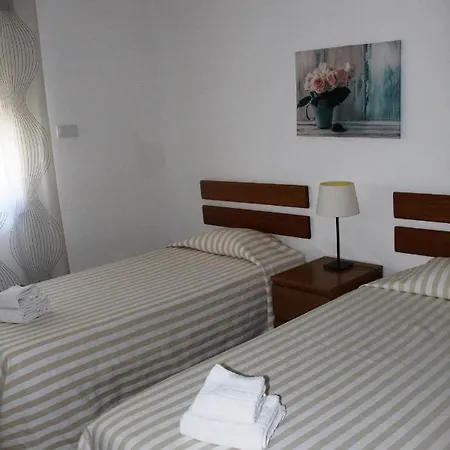 Clube Alvorferias T4 - 112 - Vista Piscina Mar Apartment *