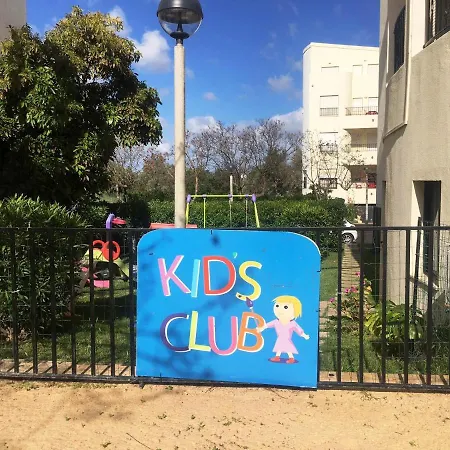 Clube Alvorferias T4 - 112 - Vista Piscina Mar *