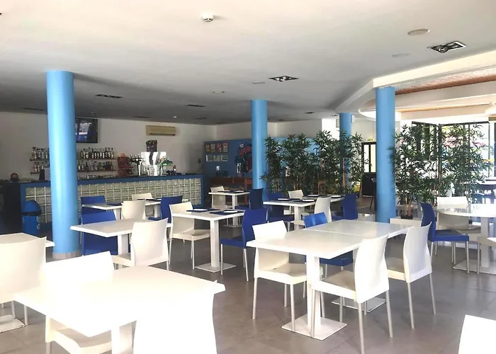 Clube Alvorferias T4 - 112 - Vista Piscina Mar *