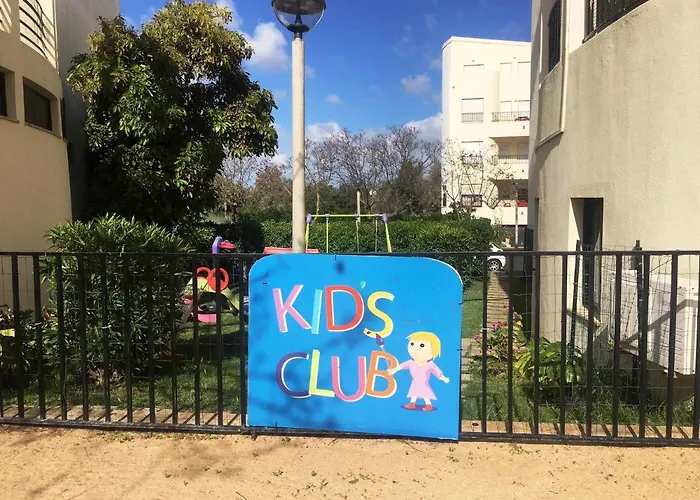 Clube Alvorferias T4 - 112 - Vista Piscina Mar *